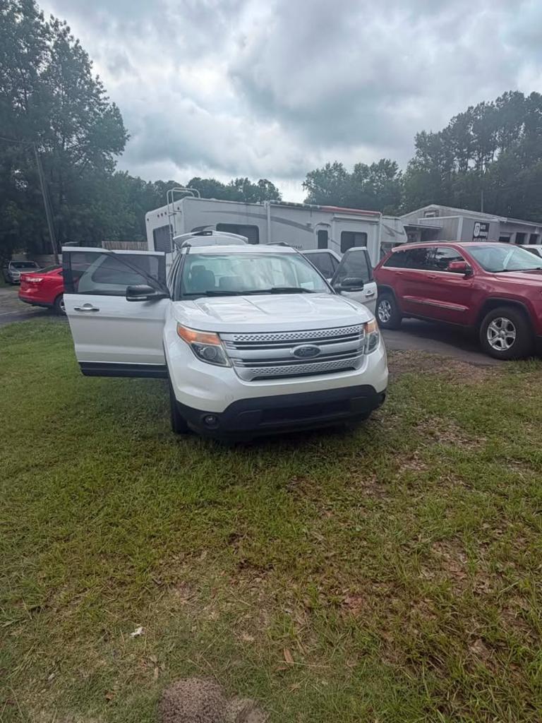 2015 Ford Explorer XLT - Photo 6